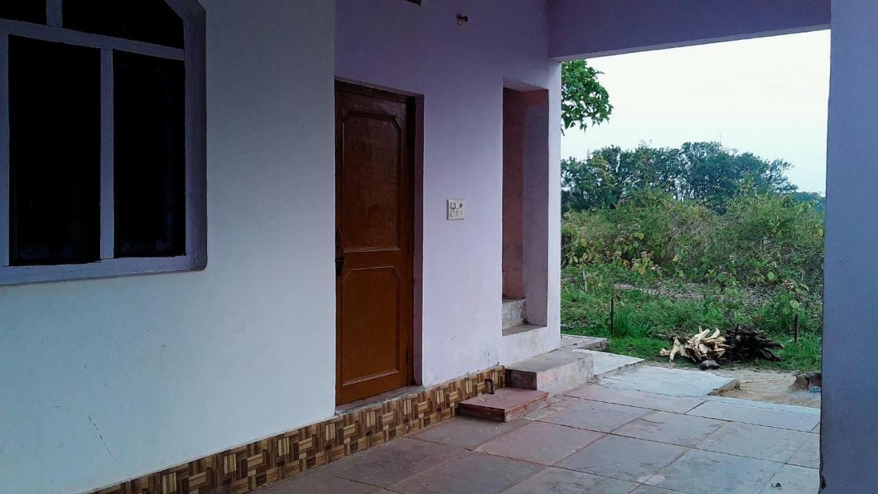 Ramnagar-Jungle Edge Home Exterior foto